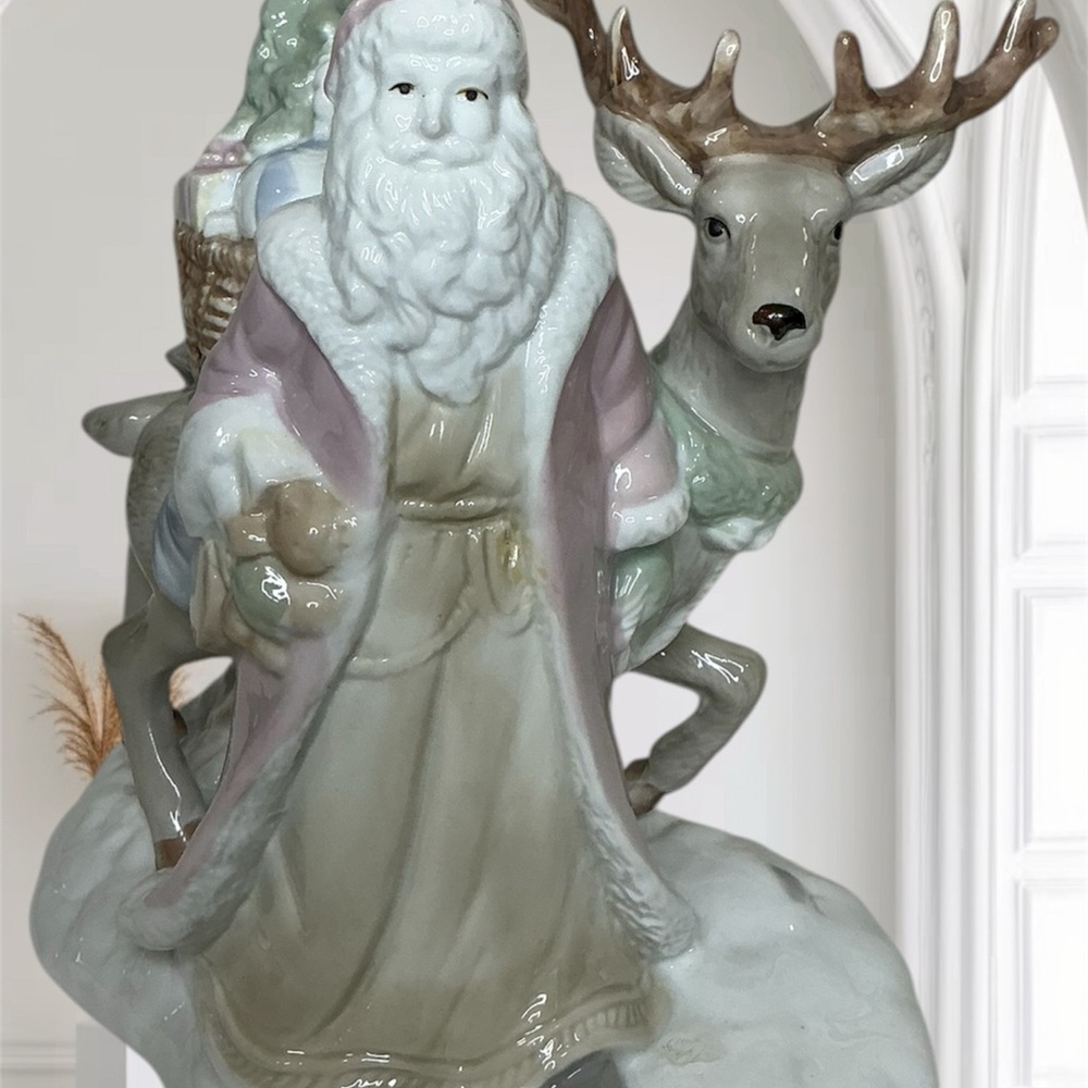 Holiday Classics Old World Santa Reindeer 9" Porcelain Figurine 1990 Vintage